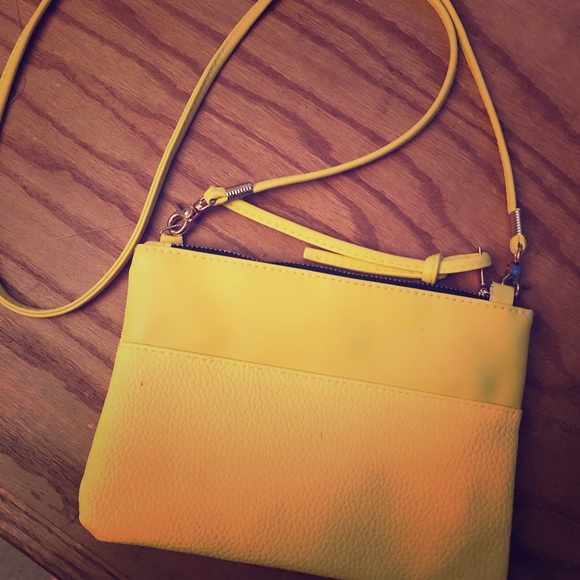 crossbody purse - Picture 1 of 3